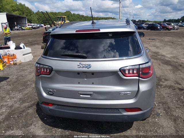 Продаж на аукціоні авто 2018 Jeep Compass Latitude 4x4, vin: 3C4NJDBB3JT397734, номер лоту: 45766002