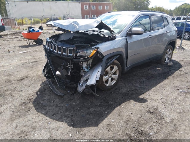 Продаж на аукціоні авто 2018 Jeep Compass Latitude 4x4, vin: 3C4NJDBB3JT397734, номер лоту: 45766002