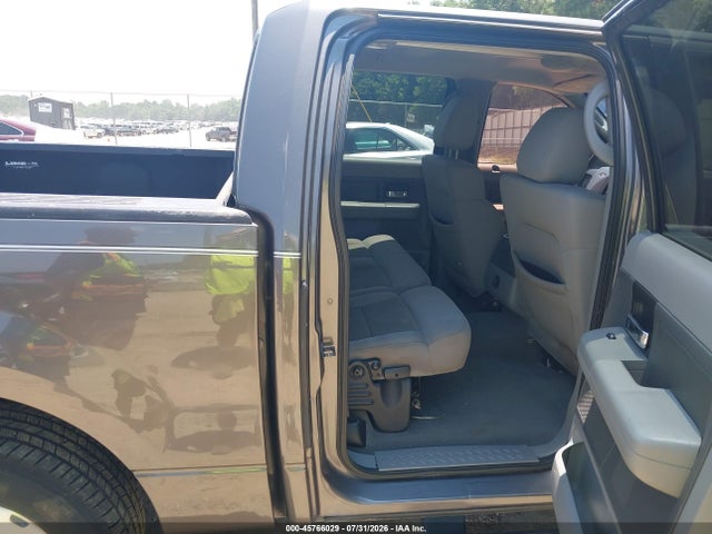 45766029 :رقم المزاد ، 1FTPW12504KD71794 vin ، 2004 Ford F-150 Lariat/xlt مزاد بيع