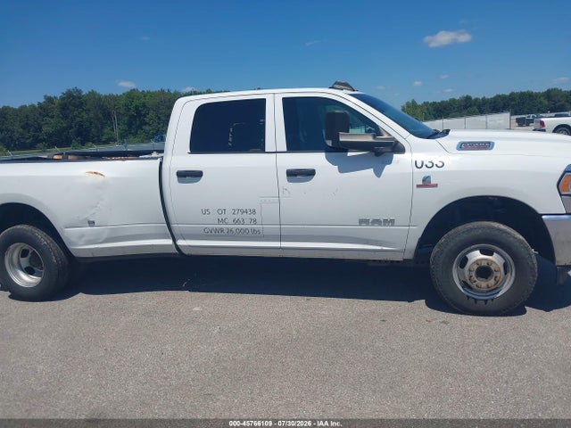 Продаж на аукціоні авто 2022 Ram 3500 Tradesman  4x4 8' Box, vin: 3C63RRGL4NG105349, номер лоту: 45766109