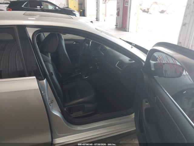 Продажа на аукционе авто 2013 Volkswagen Jetta 2.0l Tdi, vin: 3VWLL7AJ3DM378978, номер лота: 45766140