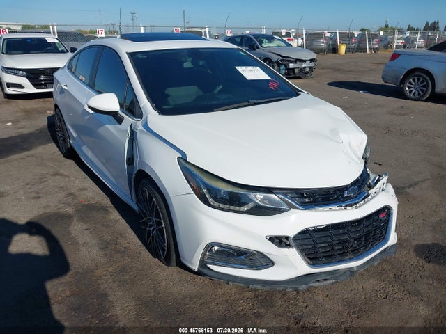 2018 1G1BE5SM0J7220487 main image