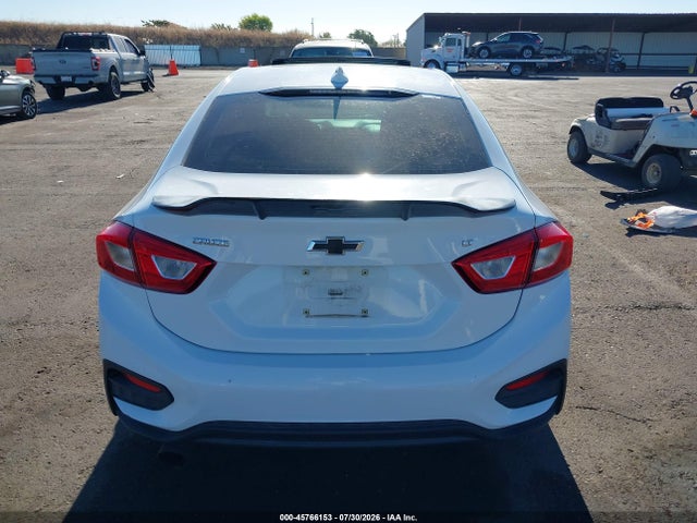 1G1BE5SM0J7220487 Chevrolet Cruze Lt Auto