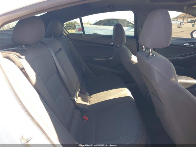 1G1BE5SM0J7220487 Chevrolet Cruze Lt Auto