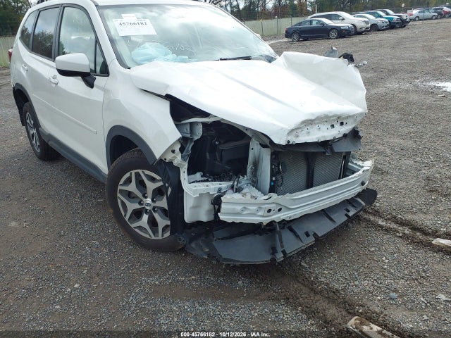 Продаж на аукціоні авто 2024 Subaru Forester Premium, vin: JF2SKADC9RH437119, номер лоту: 45766182