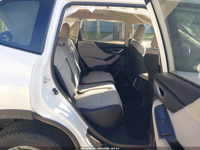 Продаж на аукціоні авто 2024 Subaru Forester Premium, vin: JF2SKADC9RH437119, номер лоту: 45766182