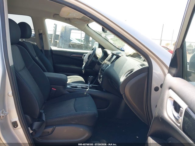 Продажа на аукционе авто 2017 Nissan Pathfinder Sv, vin: 5N1DR2MN2HC639978, номер лота: 45766185