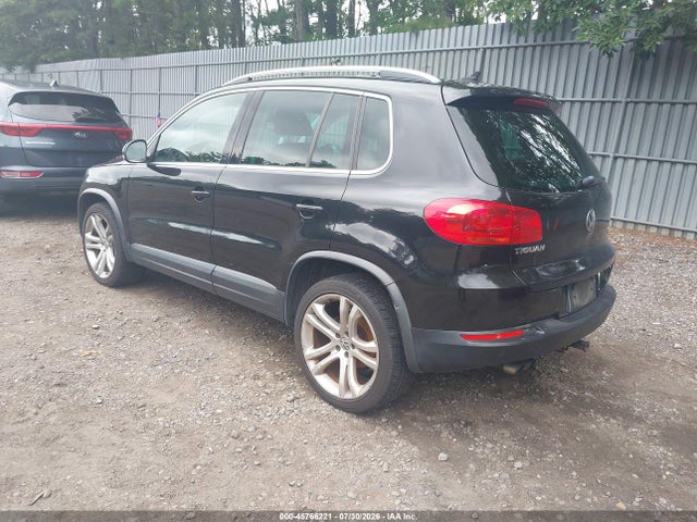 2013 Volkswagen Tiguan Sel მანქანა იყიდება აუქციონზე, vin: WVGBV7AX1DW524321, აუქციონის ნომერი: 45766221