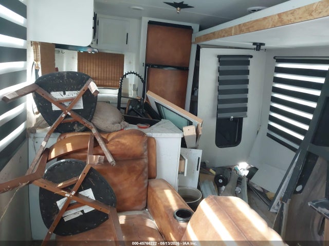 45766222 :رقم المزاد ، 5ZT2CKRB7P2010988 vin ، 2023 Forest River Other مزاد بيع