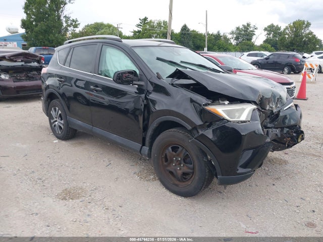 2017 Toyota Rav4 Le მანქანა იყიდება აუქციონზე, vin: 2T3ZFREV2HW341759, აუქციონის ნომერი: 45766238
