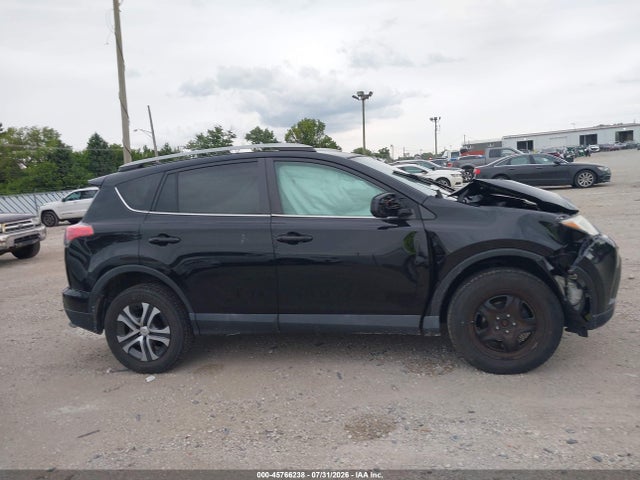 2017 Toyota Rav4 Le მანქანა იყიდება აუქციონზე, vin: 2T3ZFREV2HW341759, აუქციონის ნომერი: 45766238