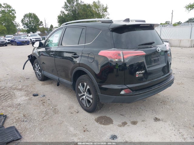 2017 Toyota Rav4 Le მანქანა იყიდება აუქციონზე, vin: 2T3ZFREV2HW341759, აუქციონის ნომერი: 45766238