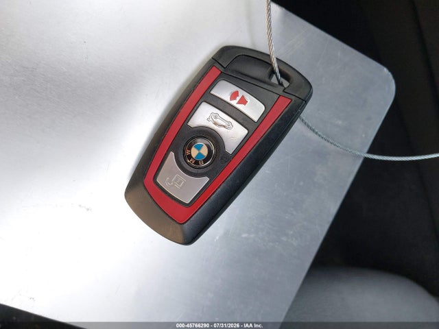 2015 Bmw 335i Xdrive მანქანა იყიდება აუქციონზე, vin: WBA3B9C59FF589829, აუქციონის ნომერი: 45766290