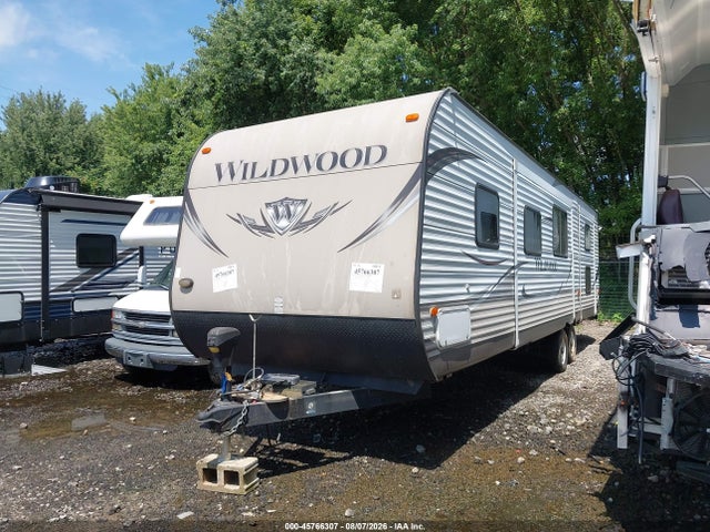 45766307 :رقم المزاد ، 4X4TWDG25FA254746 vin ، 2015 Wildwood Other مزاد بيع