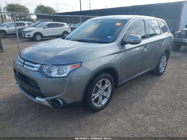 45766313 :رقم المزاد ، JA4AD3A36FZ006371 vin ، 2015 Mitsubishi Outlander Se مزاد بيع