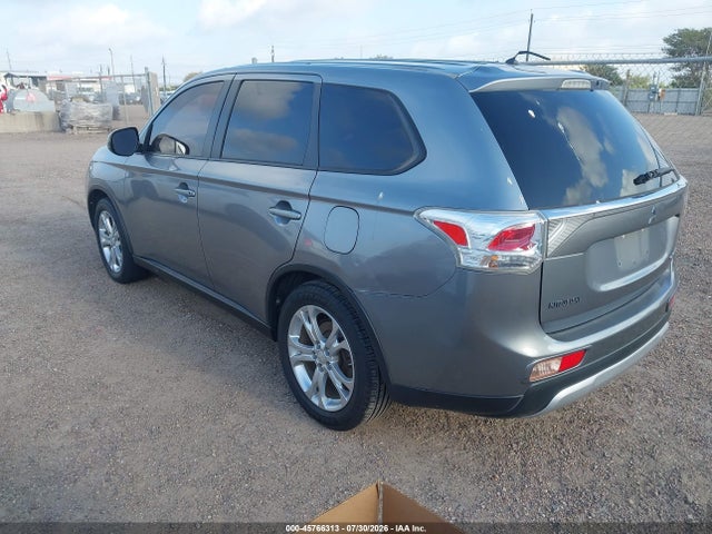 45766313 :رقم المزاد ، JA4AD3A36FZ006371 vin ، 2015 Mitsubishi Outlander Se مزاد بيع