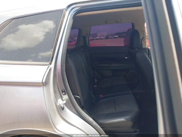 45766313 :رقم المزاد ، JA4AD3A36FZ006371 vin ، 2015 Mitsubishi Outlander Se مزاد بيع