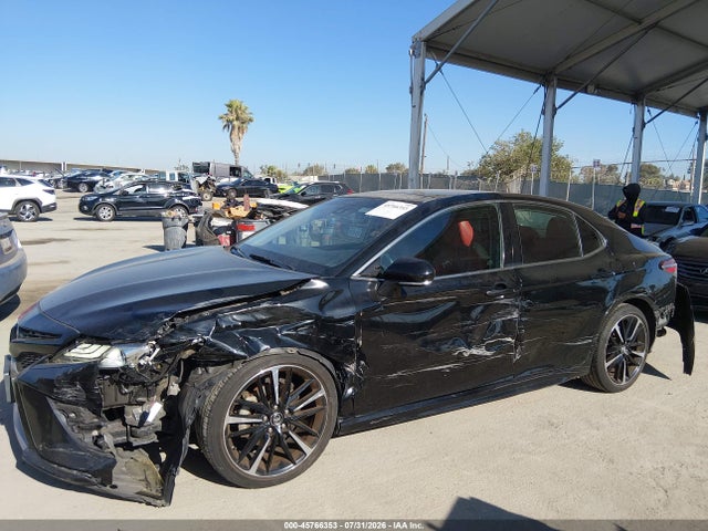4T1B61HK6KU218809 Toyota CAMRY XSE