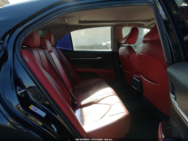 4T1B61HK6KU218809 Toyota CAMRY XSE