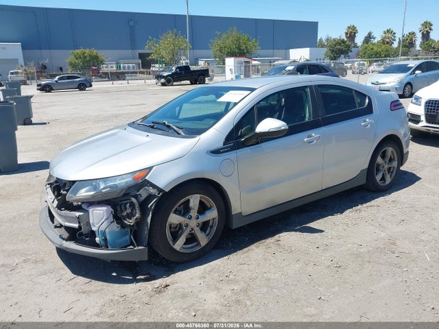 Chevrolet Volt 2015 1G1RD6E4XFU140626 Image 2