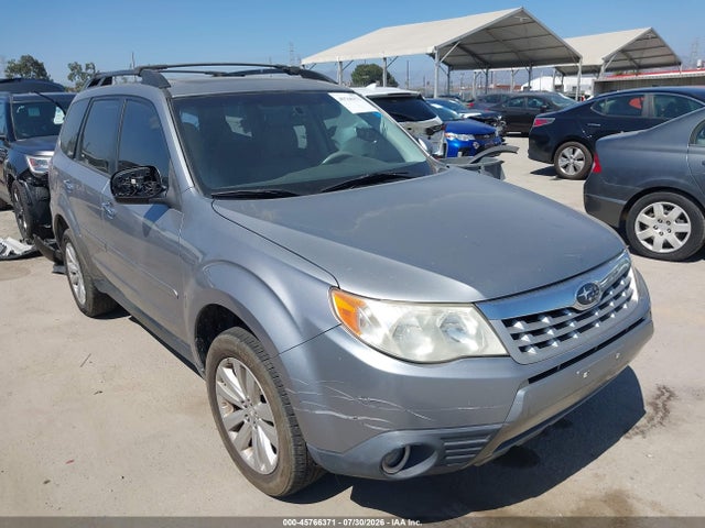 2011 Subaru Forester 2.5x Limited მანქანა იყიდება აუქციონზე, vin: JF2SHBEC0BH738435, აუქციონის ნომერი: 45766371