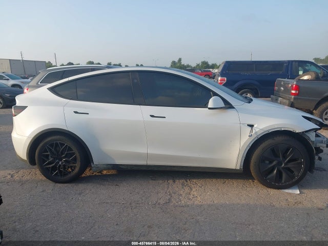 7SAYGDED6SA356085 Tesla Model Y Long Range Dual Motor Rear-wheel Drive