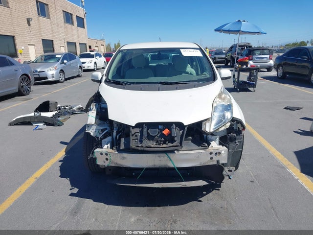 Auction sale of the 2015 Nissan Leaf S/sl/sv, vin: 1N4AZ0CP5FC332676, lot number: 45766421
