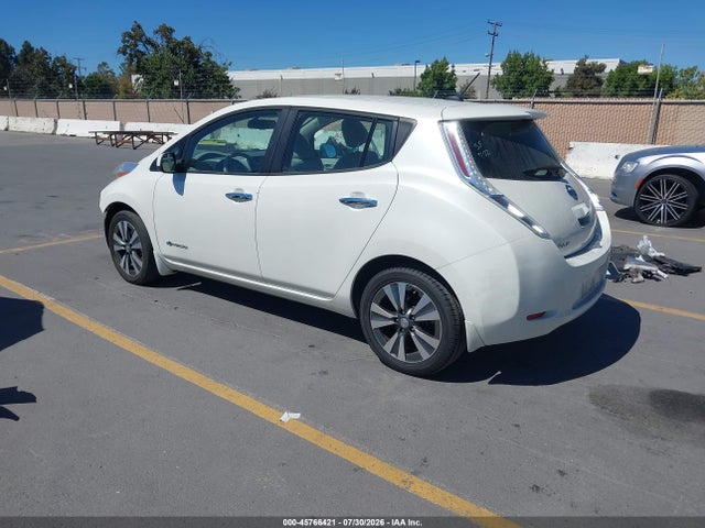 Auction sale of the 2015 Nissan Leaf S/sl/sv, vin: 1N4AZ0CP5FC332676, lot number: 45766421