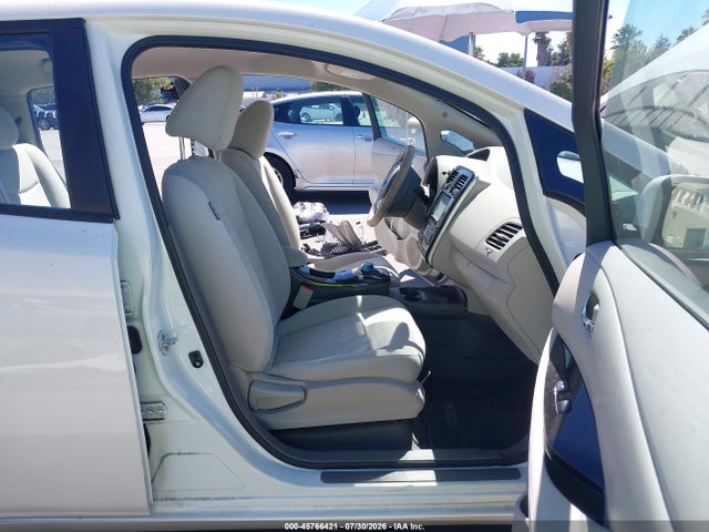 Auction sale of the 2015 Nissan Leaf S/sl/sv, vin: 1N4AZ0CP5FC332676, lot number: 45766421