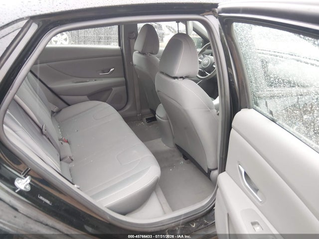 45766433 :رقم المزاد ، 5NPLS4AG2PH105565 vin ، 2023 Hyundai Elantra Sel مزاد بيع