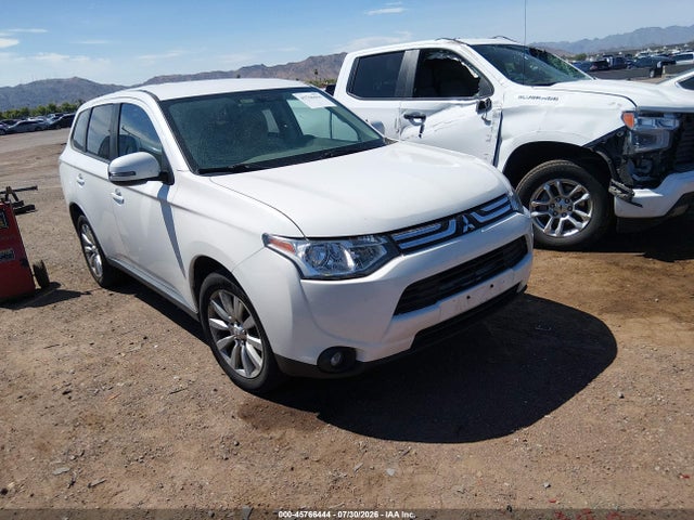 Mitsubishi Outlander Se 2014 JA4AZ3A3XEZ002128 zdjęcie główne