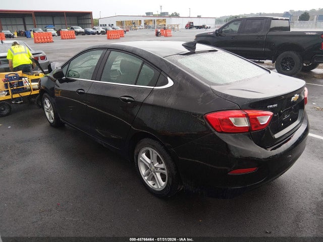 Продажа на аукционе авто 2018 Chevrolet Cruze Lt Auto, vin: 1G1BE5SM5J7227810, номер лота: 45766464