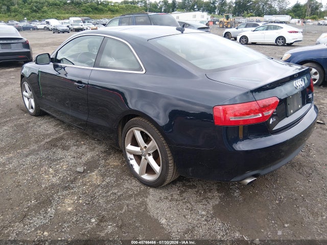 2010 Audi A5 3.2 Premium Plus მანქანა იყიდება აუქციონზე, vin: WAUVKAFR4AA031255, აუქციონის ნომერი: 45766466