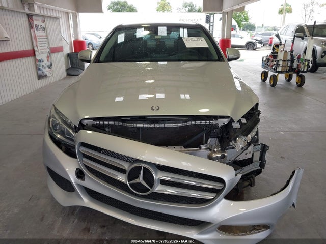 Продажа на аукционе авто 2015 Mercedes-benz C 300 4matic, vin: 55SWF4KB9FU022148, номер лота: 45766478