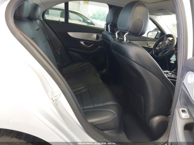 Продажа на аукционе авто 2015 Mercedes-benz C 300 4matic, vin: 55SWF4KB9FU022148, номер лота: 45766478