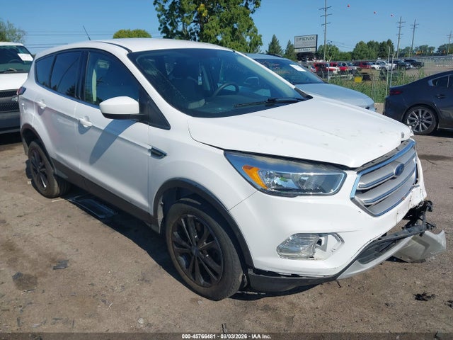 Продажа на аукционе авто 2019 Ford Escape Se, vin: 1FMCU9GD4KUB34287, номер лота: 45766481