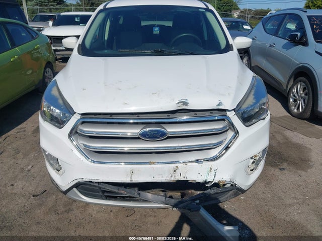 Продажа на аукционе авто 2019 Ford Escape Se, vin: 1FMCU9GD4KUB34287, номер лота: 45766481