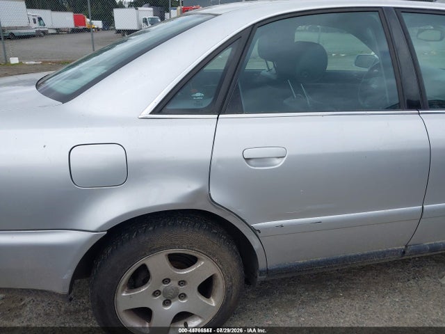 45766547 :رقم المزاد ، WAUDH68D31A120694 vin ، 2001 Audi A4 2.8 مزاد بيع