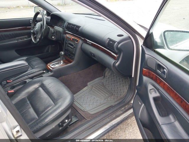45766547 :رقم المزاد ، WAUDH68D31A120694 vin ، 2001 Audi A4 2.8 مزاد بيع