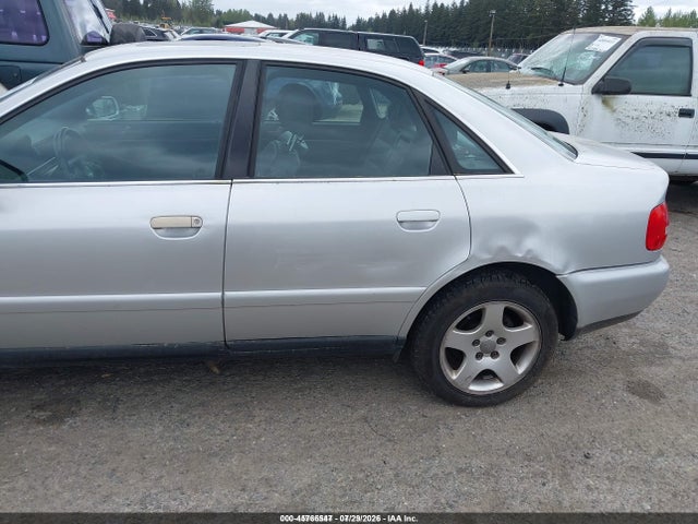45766547 :رقم المزاد ، WAUDH68D31A120694 vin ، 2001 Audi A4 2.8 مزاد بيع