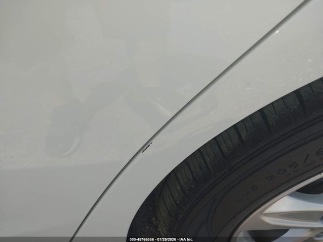 1G1ZC5ST3LF138998 Chevrolet Malibu Fwd 1fl