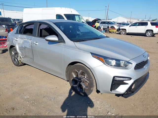 45766561 :رقم المزاد ، 3KPF24AD6KE102880 vin ، 2019 Kia Forte Lxs مزاد بيع
