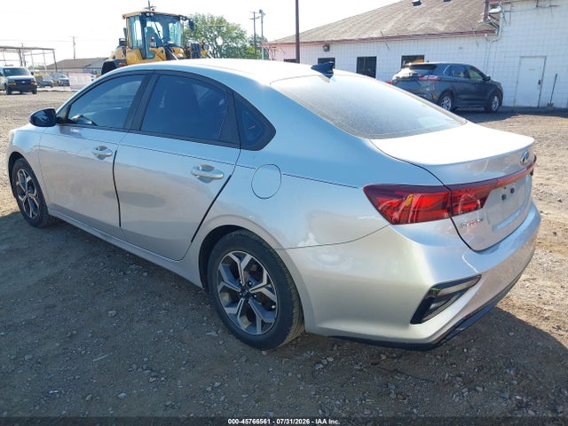 Продажа на аукционе авто 2019 Kia Forte Lxs, vin: 3KPF24AD6KE102880, номер лота: 45766561