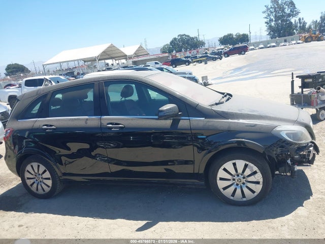 Mercedes-Benz B 250e 2017 WDDVP9AB2HJ016718 Image 13