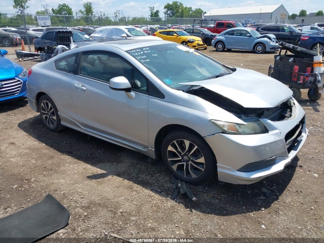 Продажа на аукционе авто 2013 Honda Civic Ex, vin: 2HGFG3B88DH522856, номер лота: 45766587