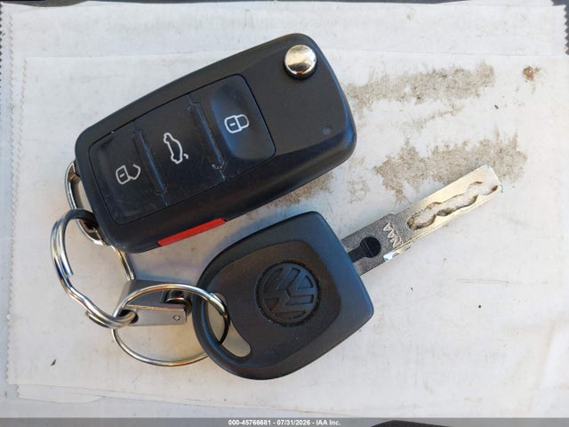 Продажа на аукционе авто 2017 Volkswagen Tiguan 2.0t/2.0t S, vin: WVGBV7AX0HK052433, номер лота: 45766681