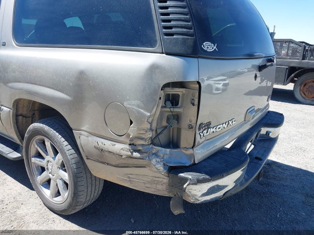 45766699 :رقم المزاد ، 3GKFK16T5YG160771 vin ، 2000 Gmc Yukon Xl 1500 Slt مزاد بيع