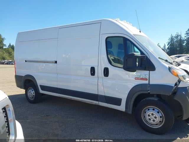 3C6TRVDG2JE157150 RAM Promaster 2500 High Roof 159 Wb