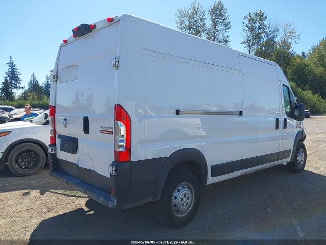 3C6TRVDG2JE157150 RAM Promaster 2500 High Roof 159 Wb