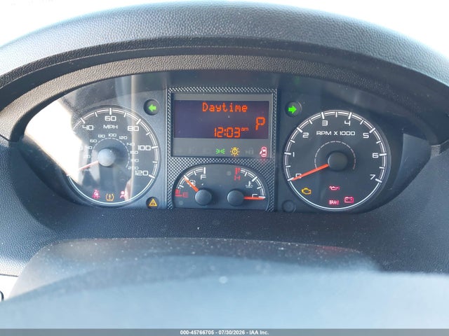 3C6TRVDG2JE157150 RAM Promaster 2500 High Roof 159 Wb